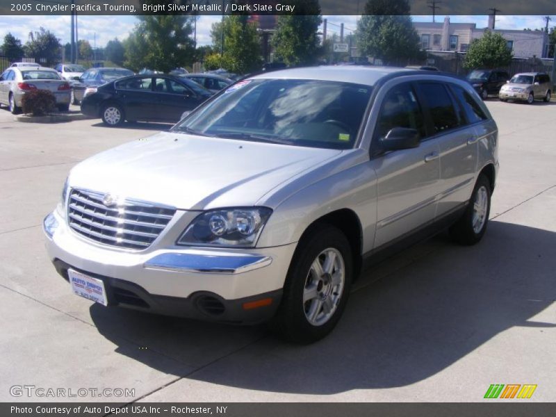 Bright Silver Metallic / Dark Slate Gray 2005 Chrysler Pacifica Touring