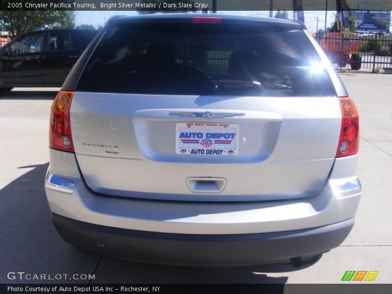 Bright Silver Metallic / Dark Slate Gray 2005 Chrysler Pacifica Touring
