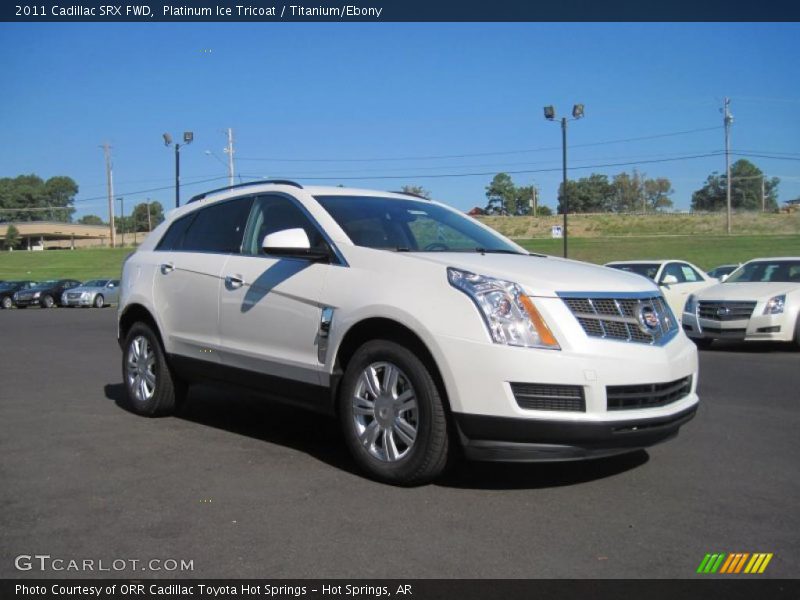 Platinum Ice Tricoat / Titanium/Ebony 2011 Cadillac SRX FWD