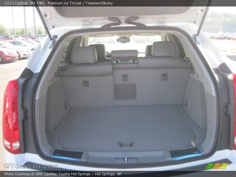 Platinum Ice Tricoat / Titanium/Ebony 2011 Cadillac SRX FWD
