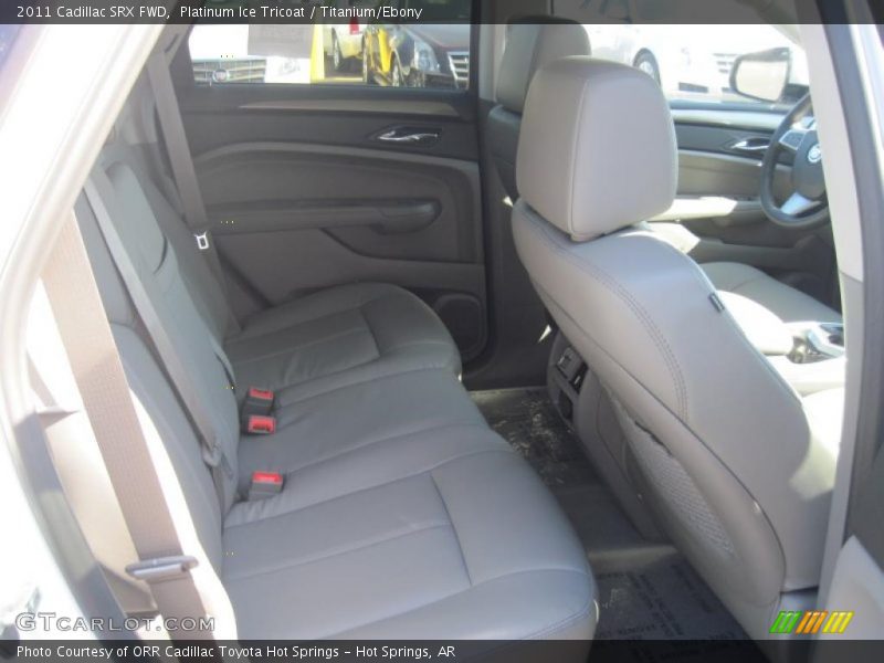 Platinum Ice Tricoat / Titanium/Ebony 2011 Cadillac SRX FWD