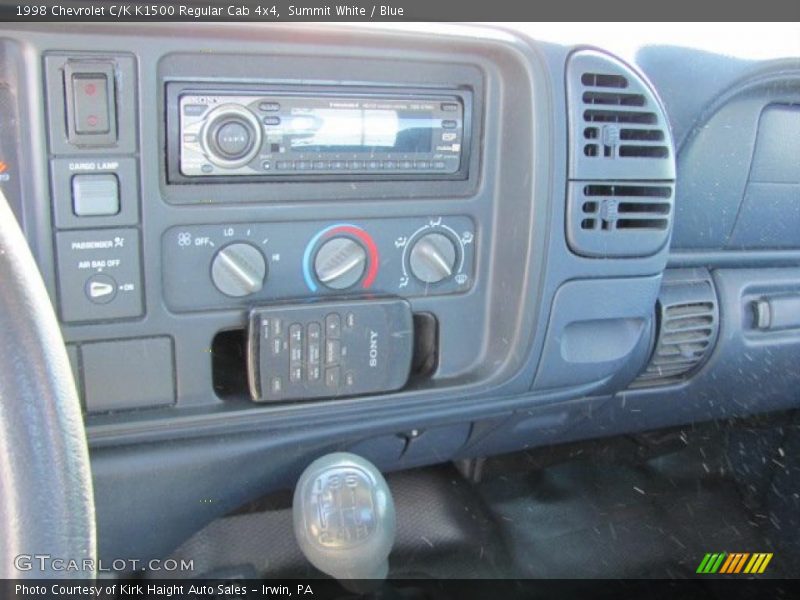 Summit White / Blue 1998 Chevrolet C/K K1500 Regular Cab 4x4