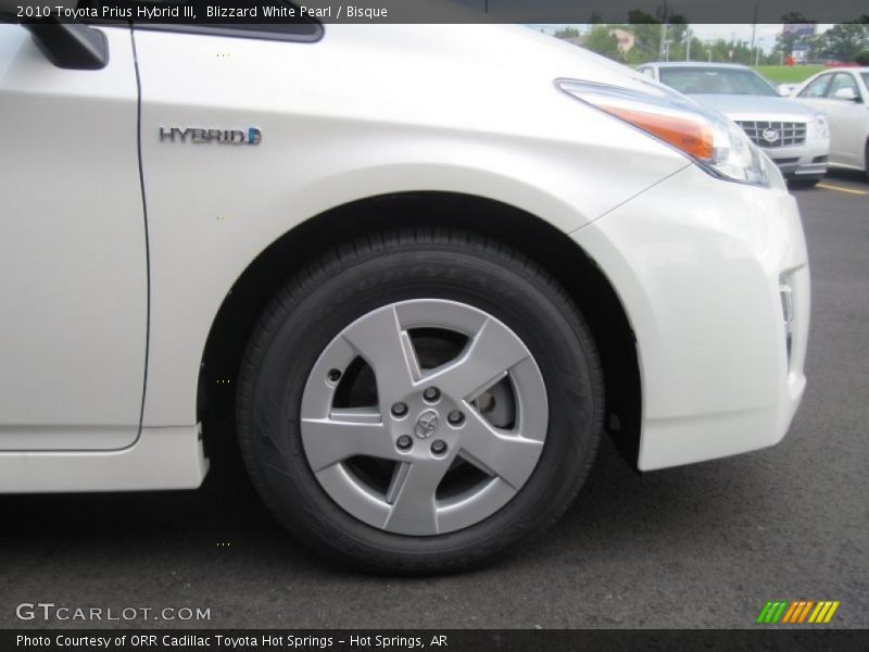 Blizzard White Pearl / Bisque 2010 Toyota Prius Hybrid III