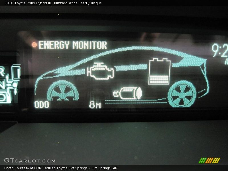Blizzard White Pearl / Bisque 2010 Toyota Prius Hybrid III