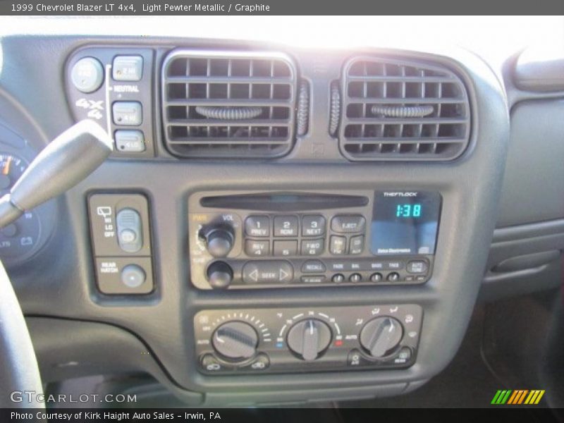 Light Pewter Metallic / Graphite 1999 Chevrolet Blazer LT 4x4