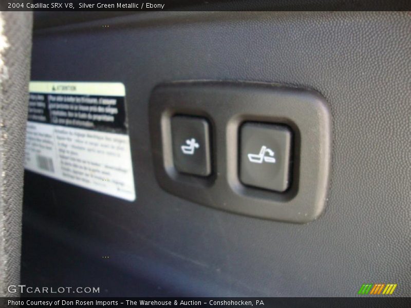 Silver Green Metallic / Ebony 2004 Cadillac SRX V8