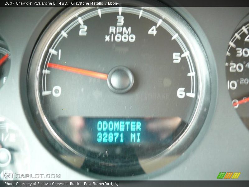 Graystone Metallic / Ebony 2007 Chevrolet Avalanche LT 4WD
