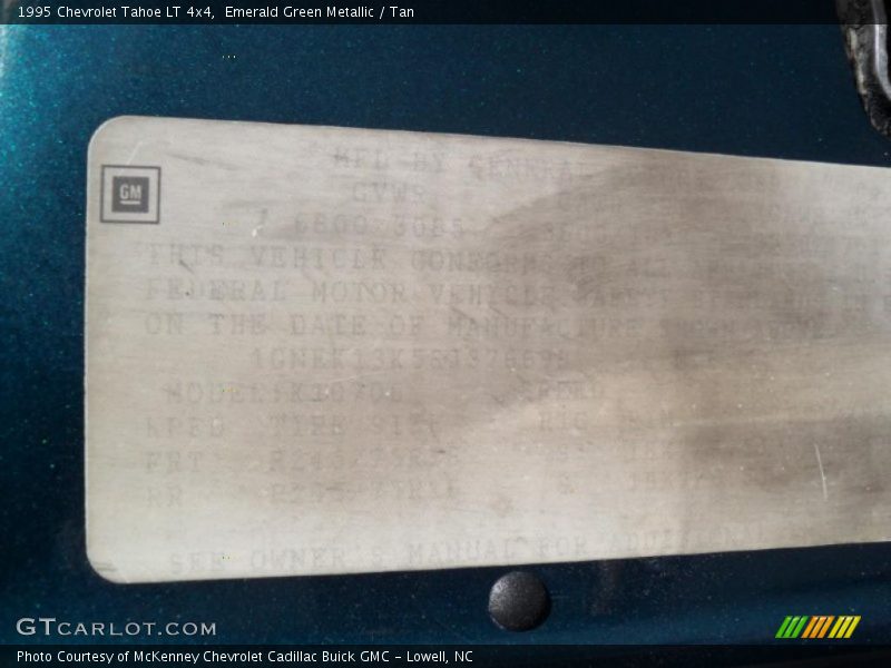 Emerald Green Metallic / Tan 1995 Chevrolet Tahoe LT 4x4
