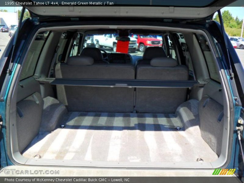 Emerald Green Metallic / Tan 1995 Chevrolet Tahoe LT 4x4