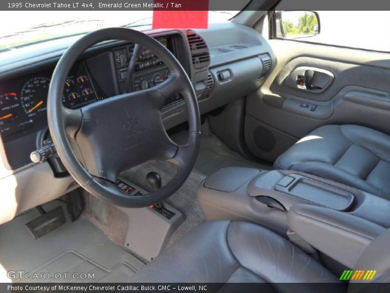 Emerald Green Metallic / Tan 1995 Chevrolet Tahoe LT 4x4
