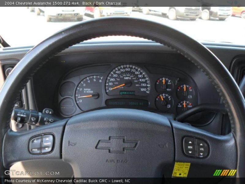 Black / Dark Charcoal 2004 Chevrolet Avalanche 1500 Z71 4x4
