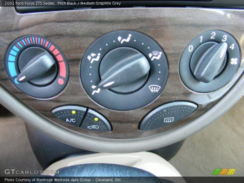 Pitch Black / Medium Graphite Grey 2001 Ford Focus ZTS Sedan