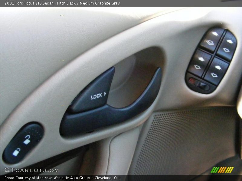 Pitch Black / Medium Graphite Grey 2001 Ford Focus ZTS Sedan
