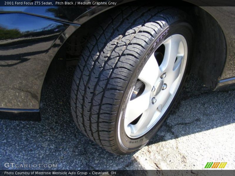 Pitch Black / Medium Graphite Grey 2001 Ford Focus ZTS Sedan