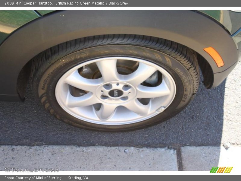 British Racing Green Metallic / Black/Grey 2009 Mini Cooper Hardtop