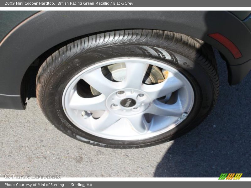 British Racing Green Metallic / Black/Grey 2009 Mini Cooper Hardtop