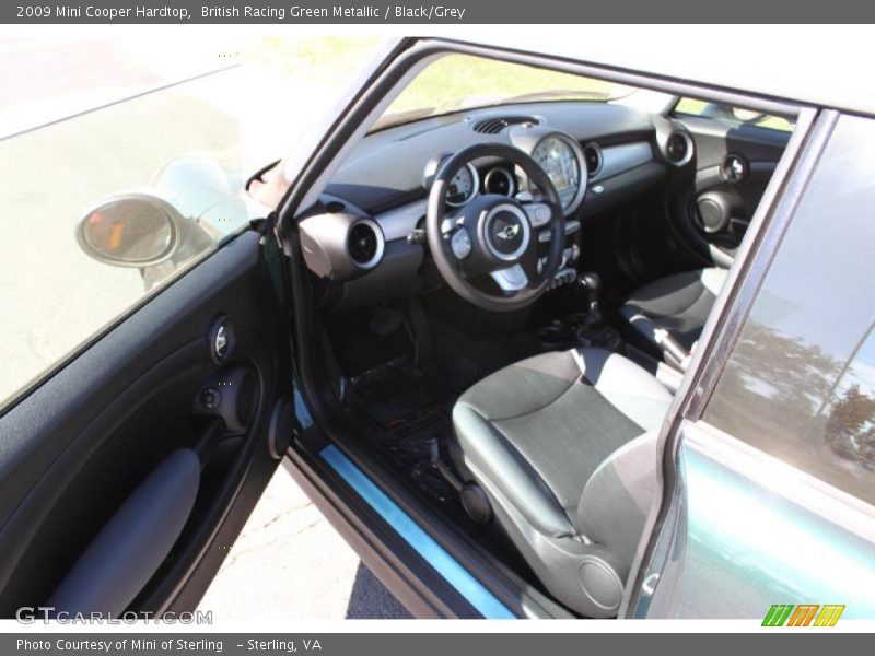 British Racing Green Metallic / Black/Grey 2009 Mini Cooper Hardtop