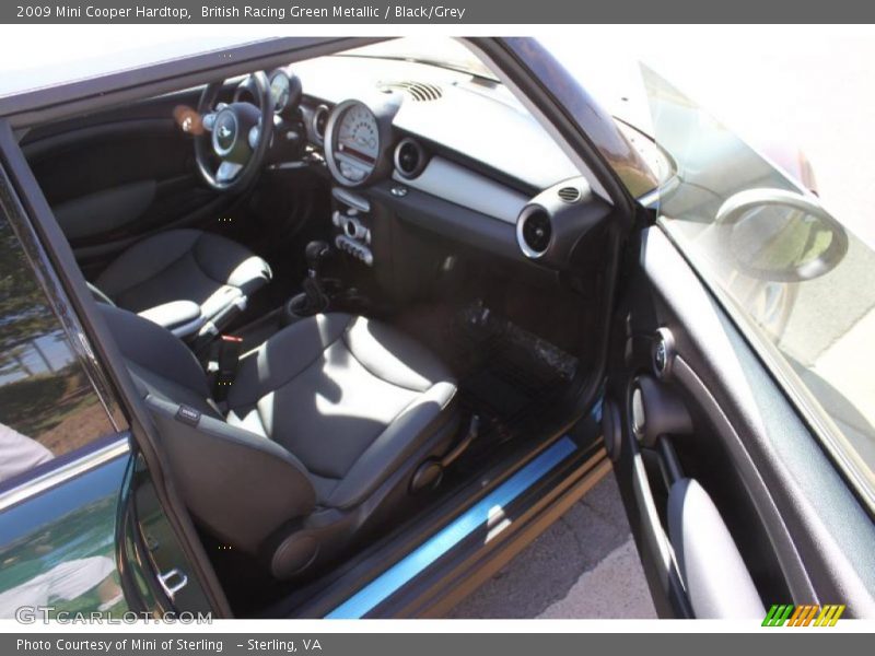 British Racing Green Metallic / Black/Grey 2009 Mini Cooper Hardtop