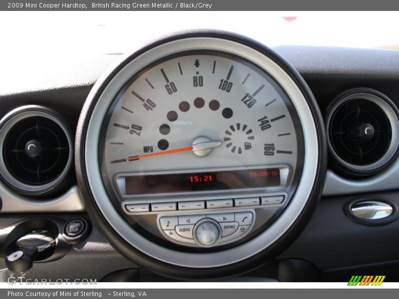 British Racing Green Metallic / Black/Grey 2009 Mini Cooper Hardtop