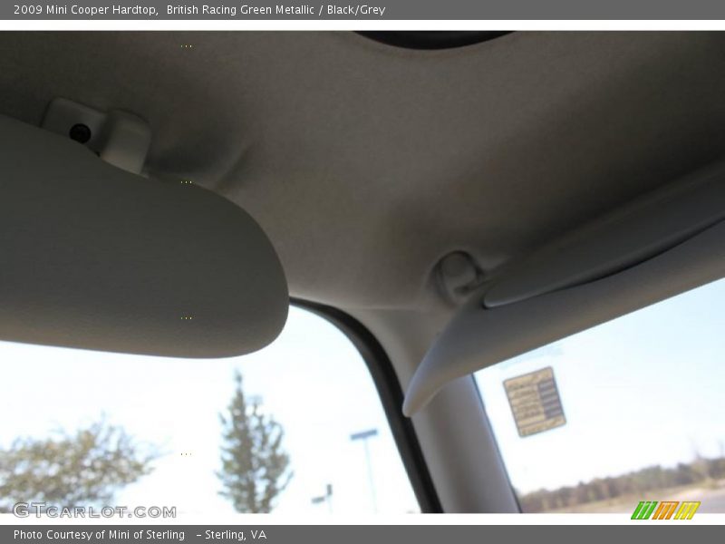 British Racing Green Metallic / Black/Grey 2009 Mini Cooper Hardtop