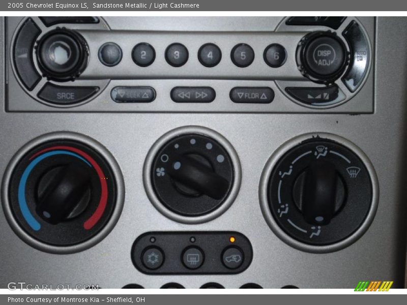 Sandstone Metallic / Light Cashmere 2005 Chevrolet Equinox LS
