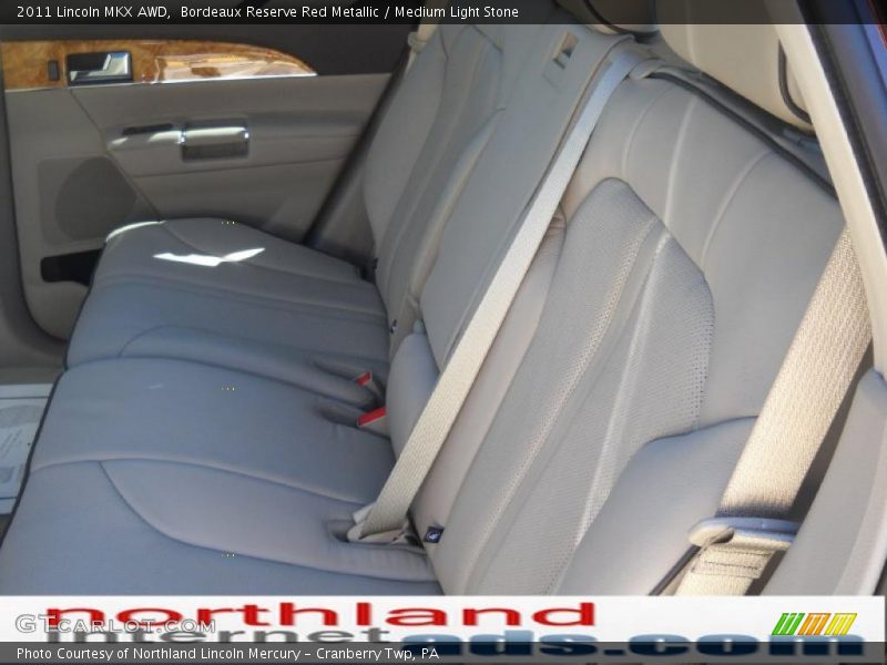 Bordeaux Reserve Red Metallic / Medium Light Stone 2011 Lincoln MKX AWD