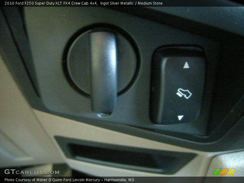 Ingot Silver Metallic / Medium Stone 2010 Ford F250 Super Duty XLT FX4 Crew Cab 4x4