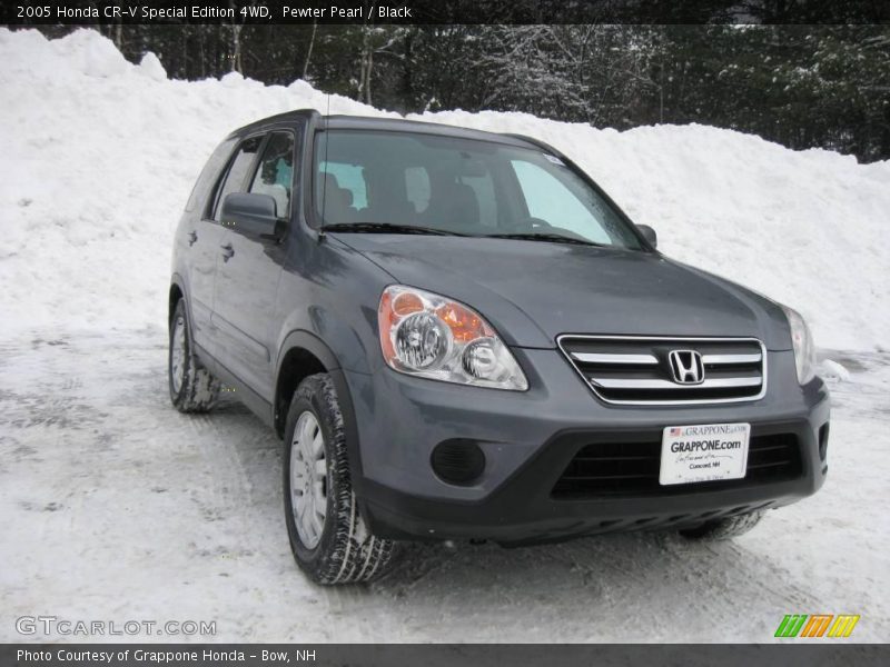 Pewter Pearl / Black 2005 Honda CR-V Special Edition 4WD
