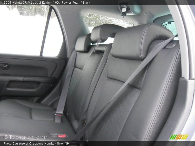 Pewter Pearl / Black 2005 Honda CR-V Special Edition 4WD