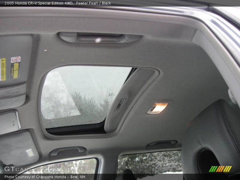 Pewter Pearl / Black 2005 Honda CR-V Special Edition 4WD