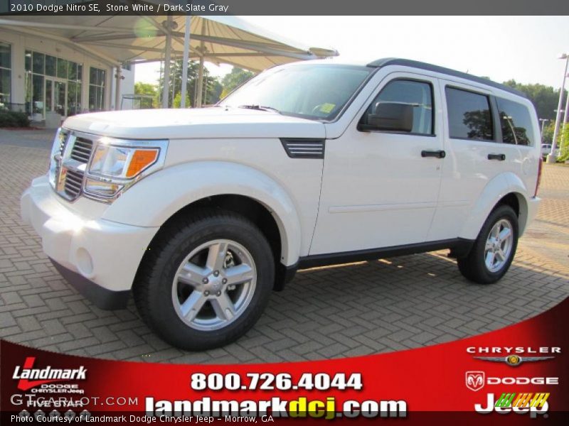 Stone White / Dark Slate Gray 2010 Dodge Nitro SE