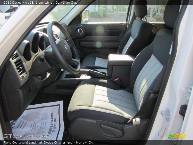 Stone White / Dark Slate Gray 2010 Dodge Nitro SE