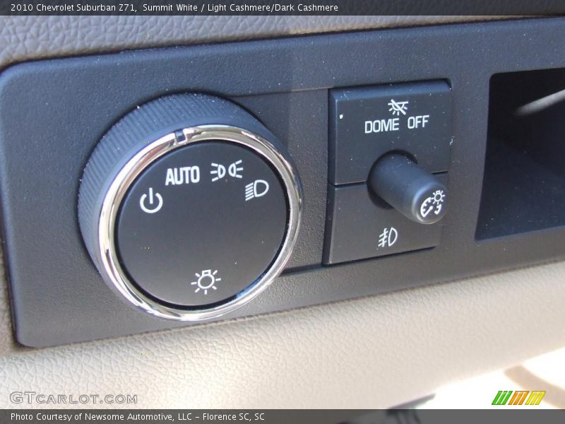 Summit White / Light Cashmere/Dark Cashmere 2010 Chevrolet Suburban Z71