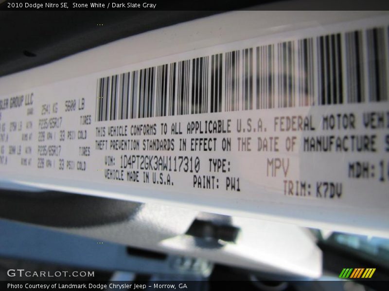 Stone White / Dark Slate Gray 2010 Dodge Nitro SE