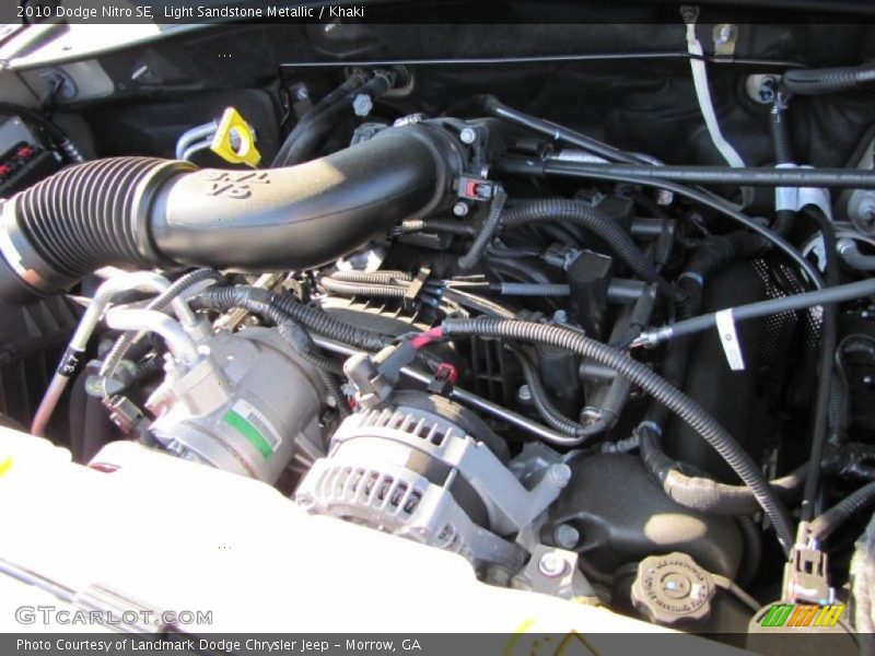 Light Sandstone Metallic / Khaki 2010 Dodge Nitro SE