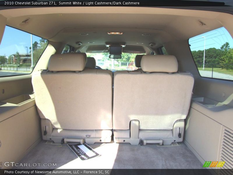Summit White / Light Cashmere/Dark Cashmere 2010 Chevrolet Suburban Z71