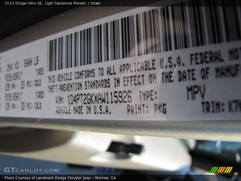 Light Sandstone Metallic / Khaki 2010 Dodge Nitro SE