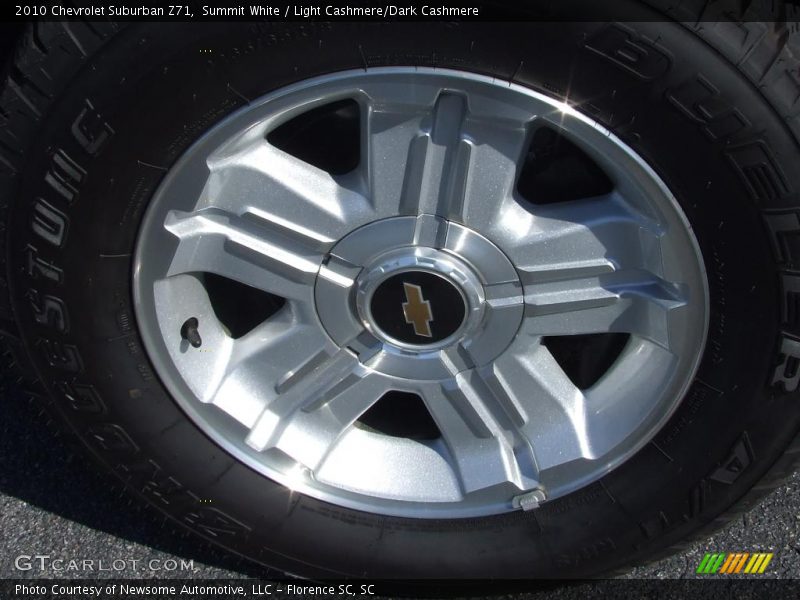Summit White / Light Cashmere/Dark Cashmere 2010 Chevrolet Suburban Z71