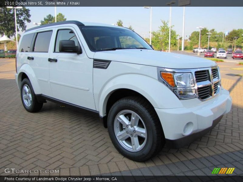 Stone White / Khaki 2010 Dodge Nitro SE