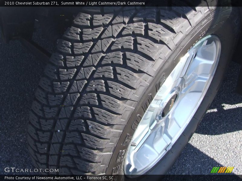 Summit White / Light Cashmere/Dark Cashmere 2010 Chevrolet Suburban Z71