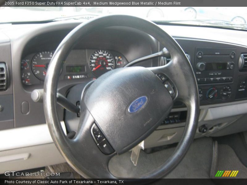 Medium Wedgewood Blue Metallic / Medium Flint 2005 Ford F350 Super Duty FX4 SuperCab 4x4