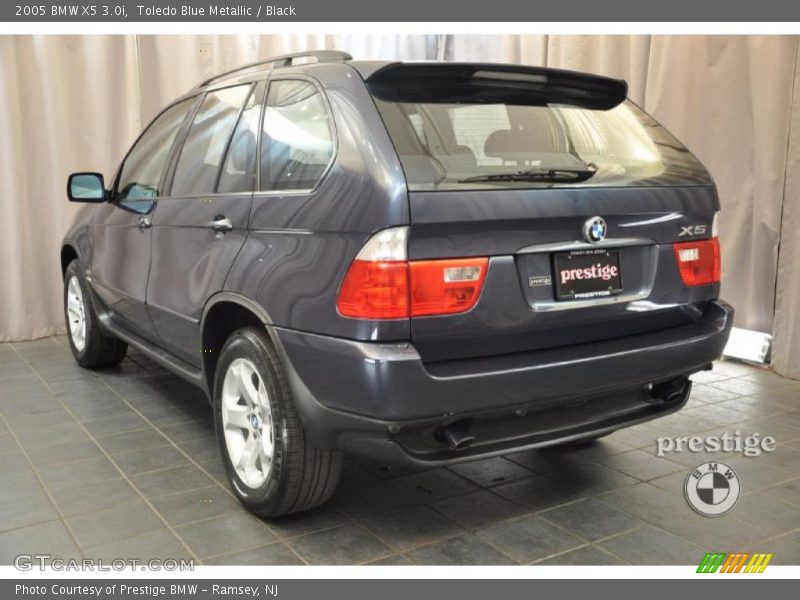 Toledo Blue Metallic / Black 2005 BMW X5 3.0i