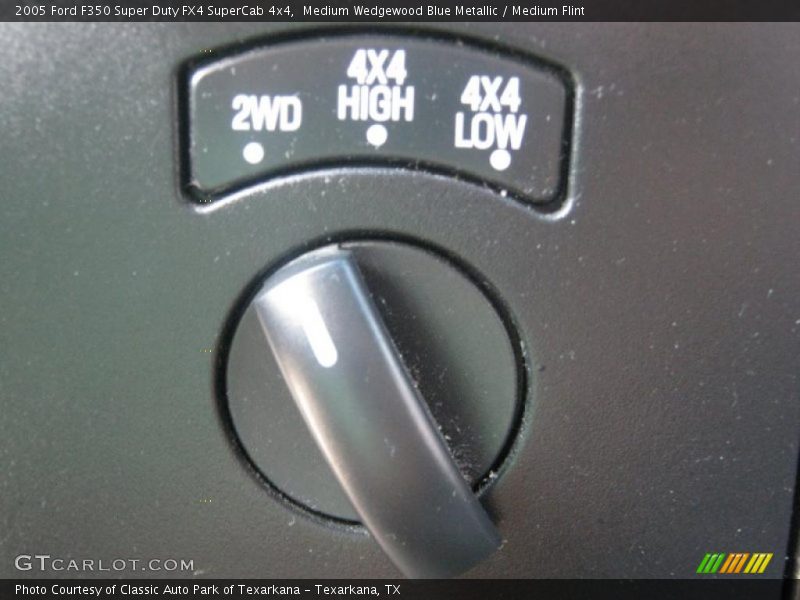 Medium Wedgewood Blue Metallic / Medium Flint 2005 Ford F350 Super Duty FX4 SuperCab 4x4