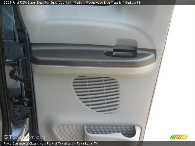Medium Wedgewood Blue Metallic / Medium Flint 2005 Ford F350 Super Duty FX4 SuperCab 4x4