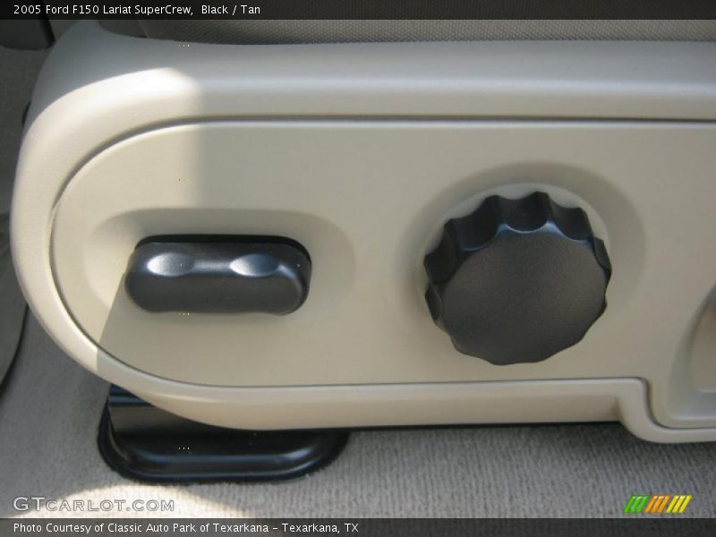 Black / Tan 2005 Ford F150 Lariat SuperCrew