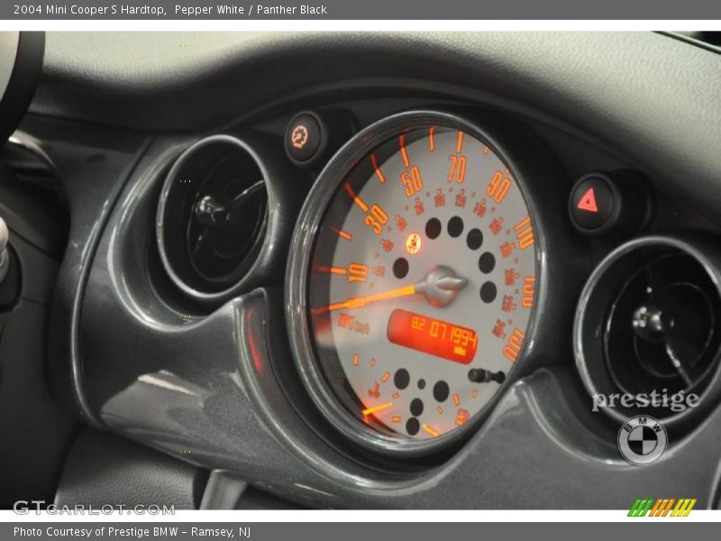 Pepper White / Panther Black 2004 Mini Cooper S Hardtop