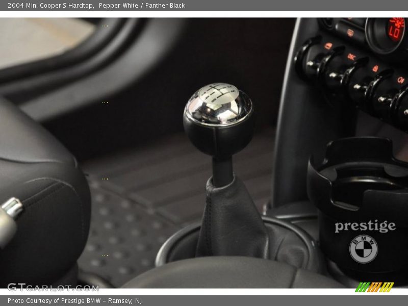 Pepper White / Panther Black 2004 Mini Cooper S Hardtop