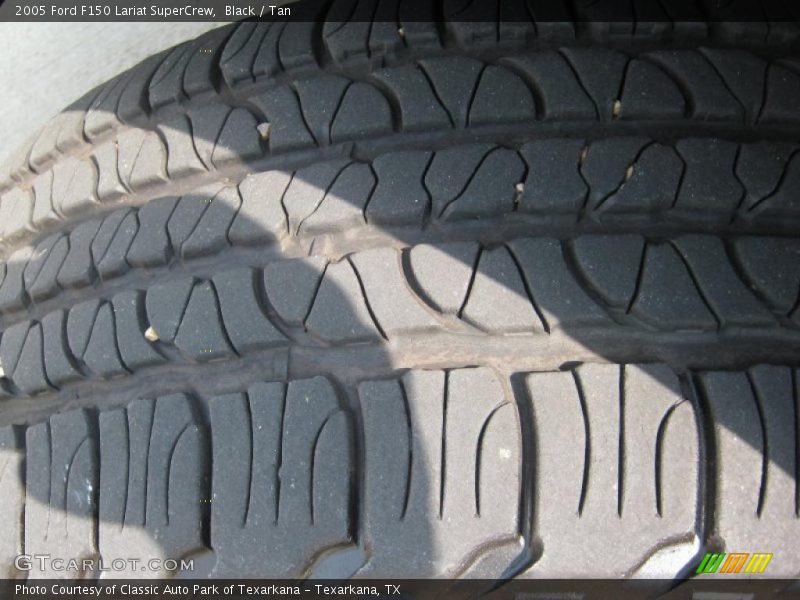 Black / Tan 2005 Ford F150 Lariat SuperCrew