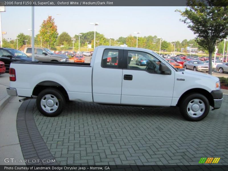 Oxford White / Medium/Dark Flint 2006 Ford F150 XL SuperCab
