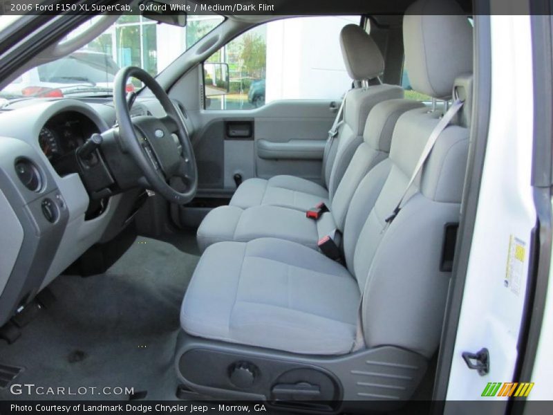 Oxford White / Medium/Dark Flint 2006 Ford F150 XL SuperCab